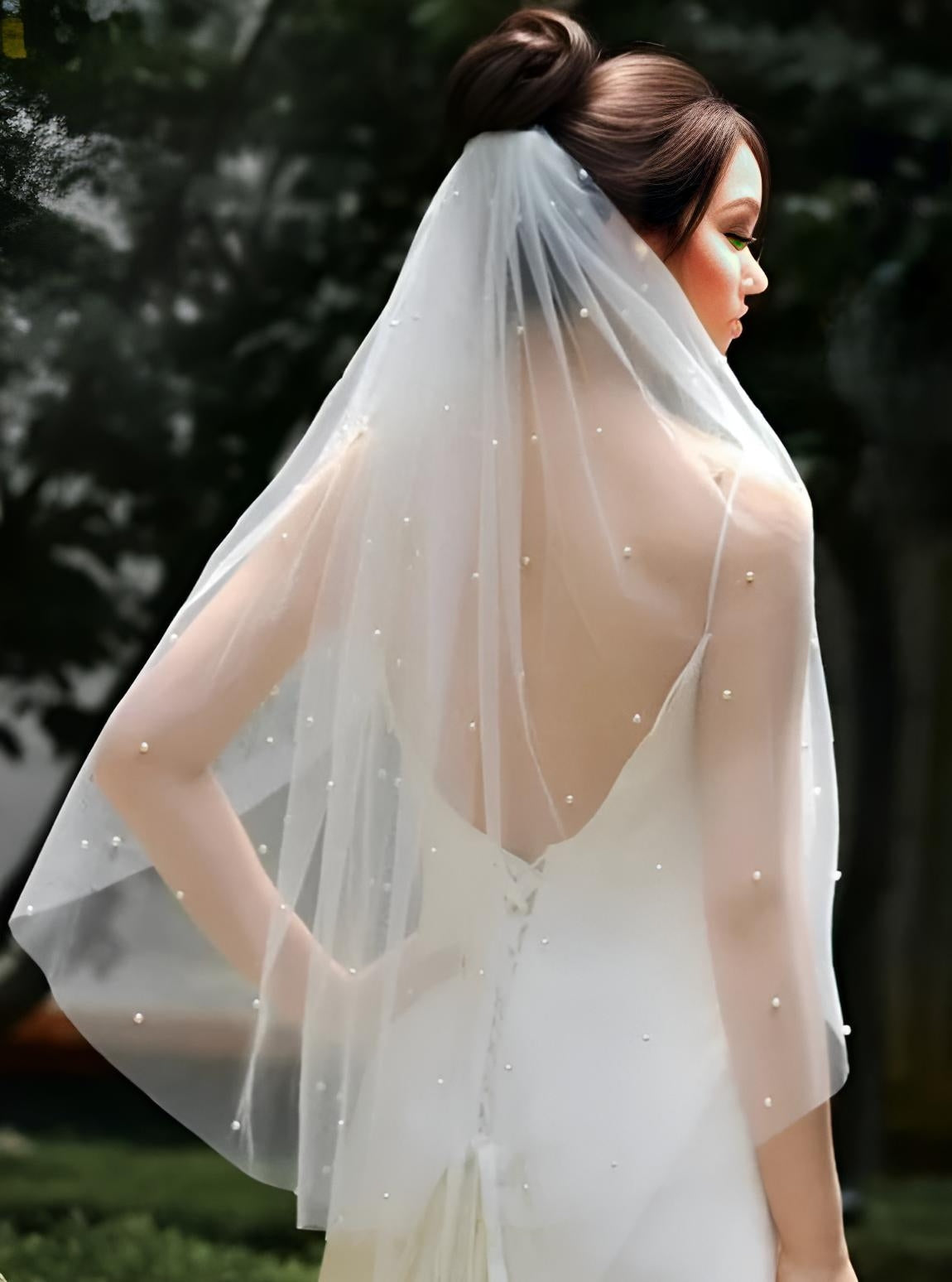 Bridal Veil with Pearls (75cm - 500cm)