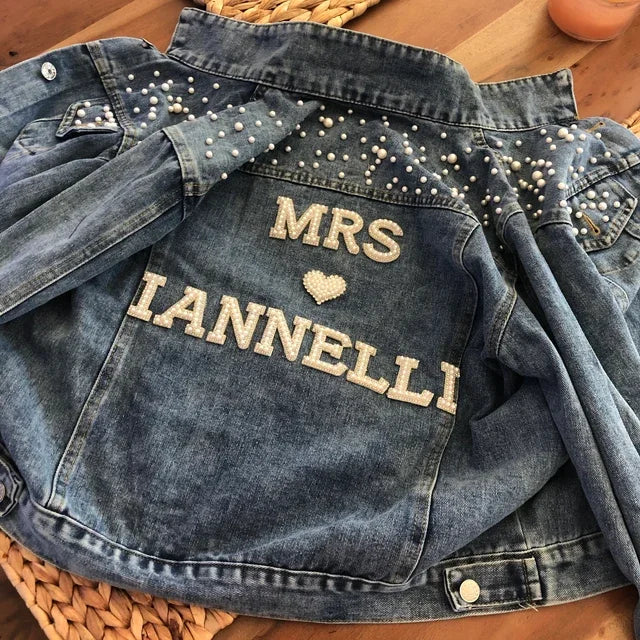 Veste en jean de mariée personnalisée