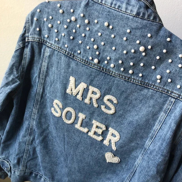 Veste en jean de mariée personnalisée