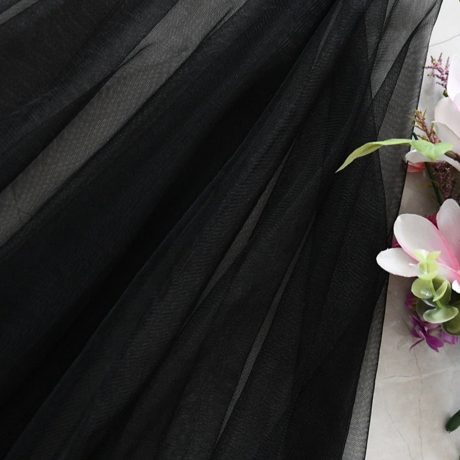 Dramatic Black Tulle Wedding Veil
