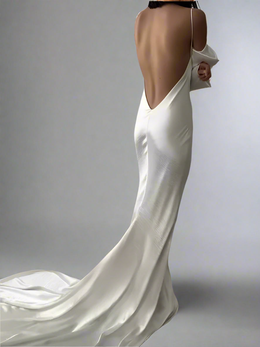 Back view of Resse wedding dress with backless design.