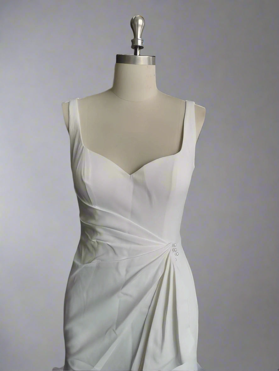 Detail of weddding dress ruched waist which flatter every figure