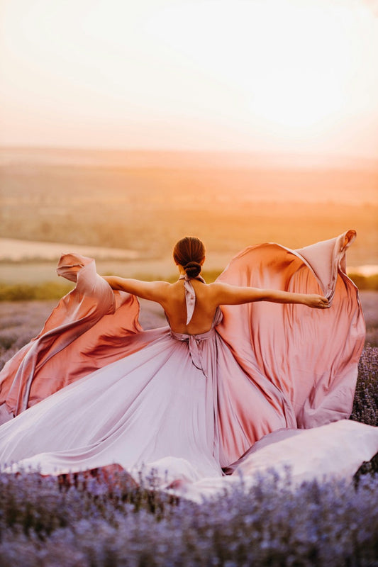 Unusual Bridal Outfits That Break the Stereotypes (and Still Look Amazing)