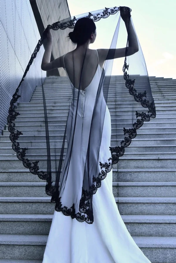 https://lulabridal.com/cdn/shop/files/black-2-tier-wedding-veils-with-lace-edge-wedding-bridal-veil.webp?v=1683283925&width=1445