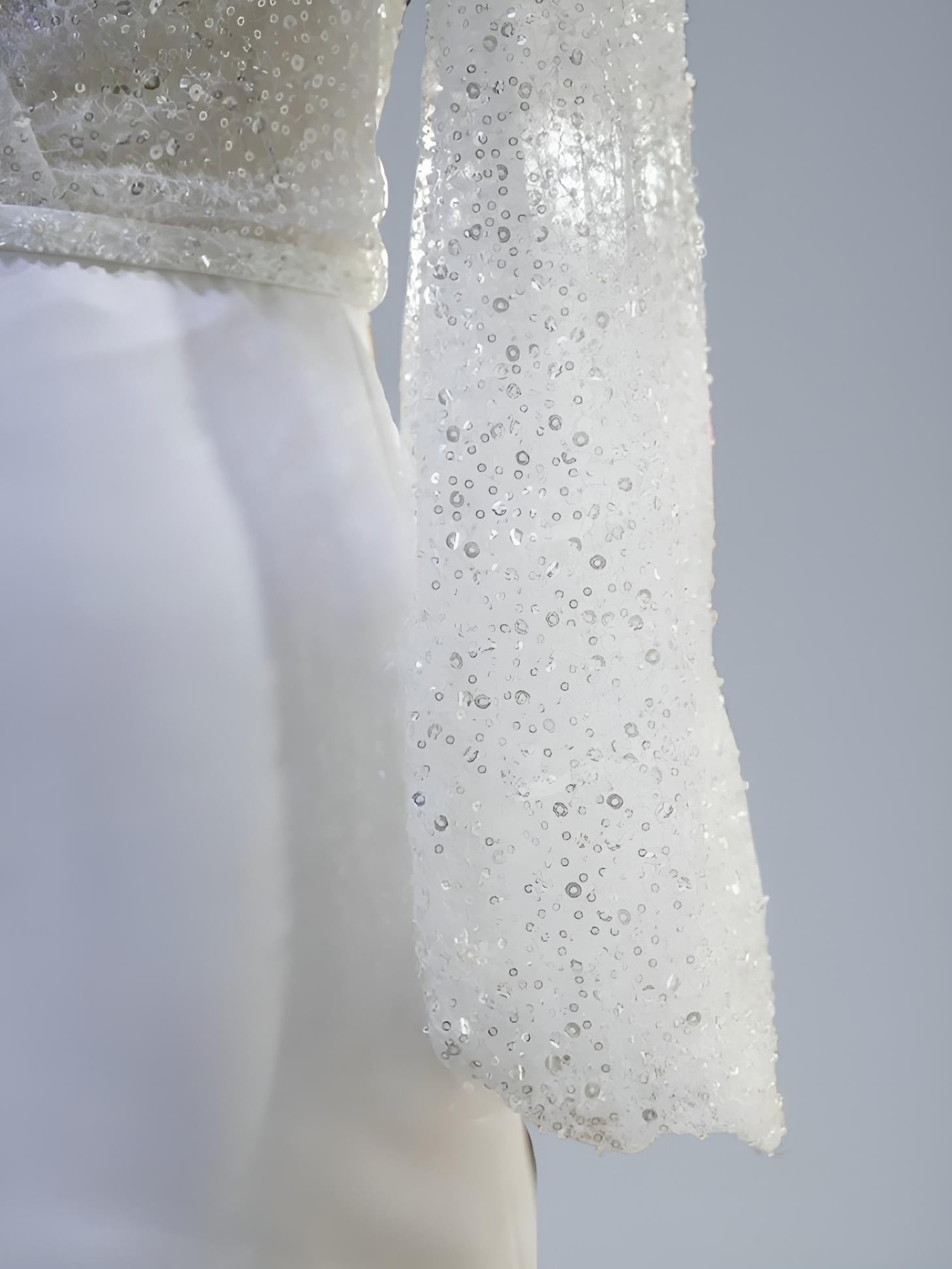 Detail od Daniela Wedding Dress - sequined long sleeves